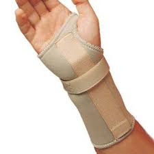 Leader Carpal Tunnel Wrist Support, Beige, Medium/left