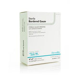 Sterile bordered gauze box for wound care, adhesive sterile gauze dressing for medical use