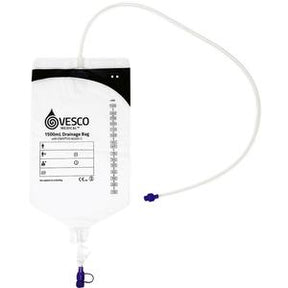 Medical drainage bag with long tube and measurement markers, used for fluid collection
