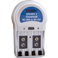 Battery charger for Ni-MH and Ni-Cd batteries with multiple charging slots