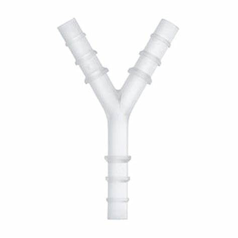 Y-shaped medical tubing connector with ribbed ends for secure hose attachment